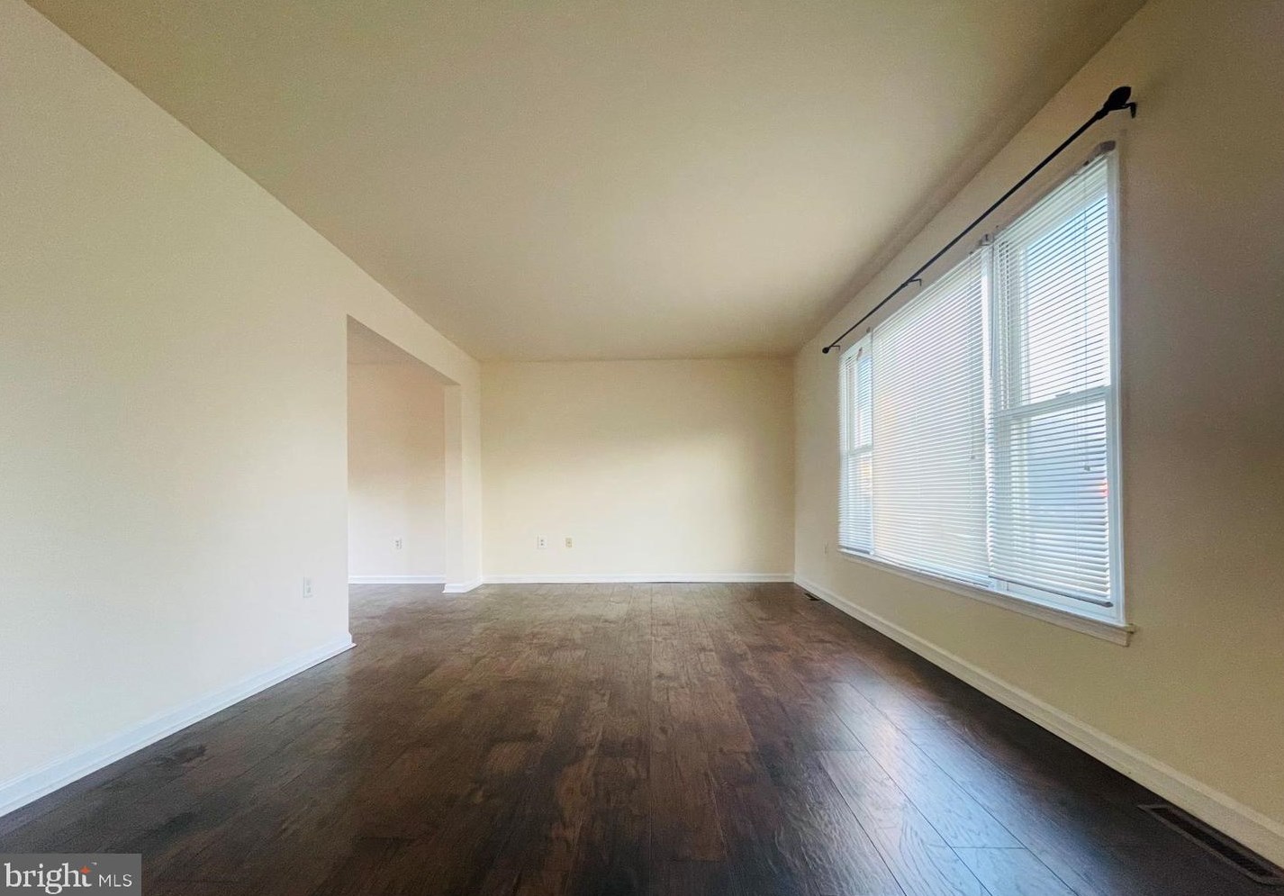 15 Cedar Farms Dr, Newark DE  19702-3624 exterior