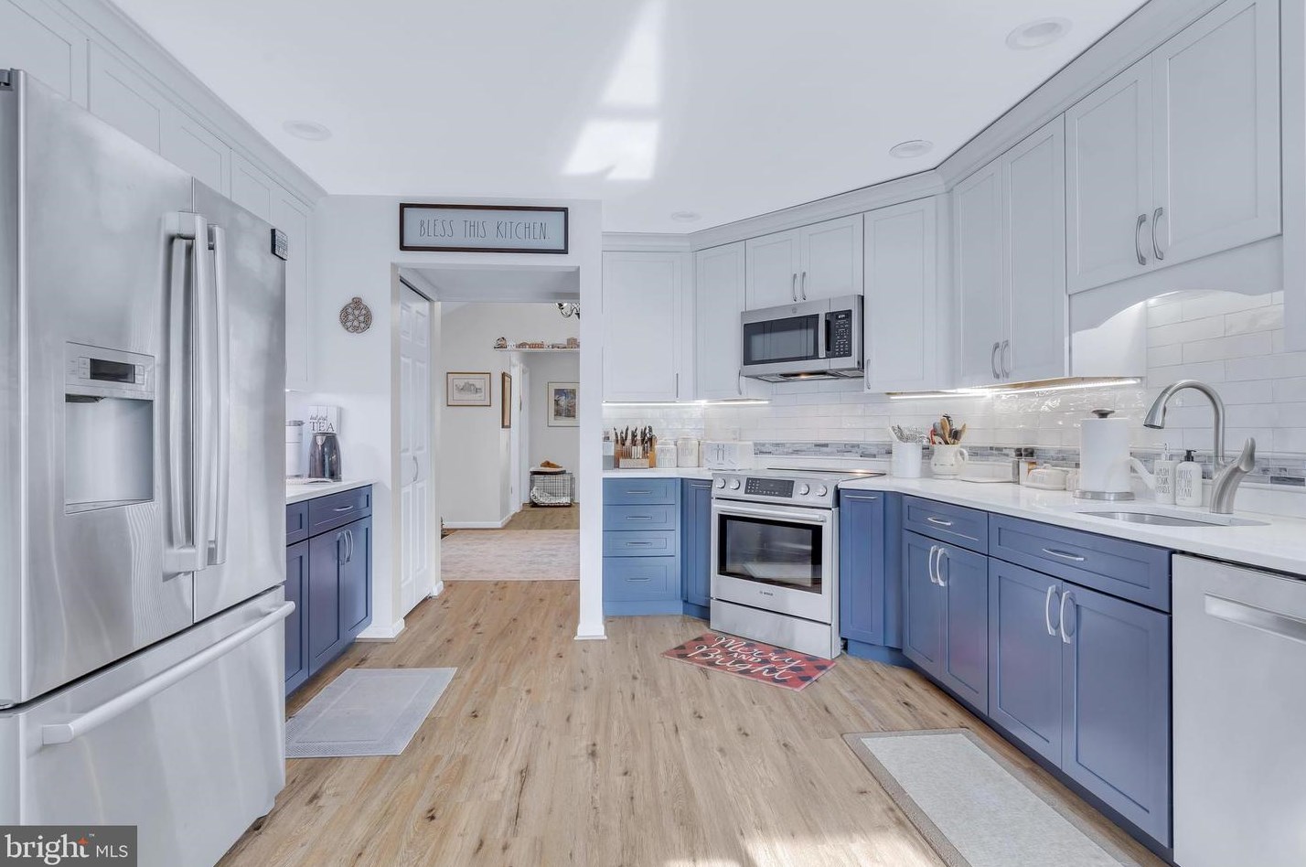 108 Buena Vista Dr, New Castle DE  19720-4662 exterior