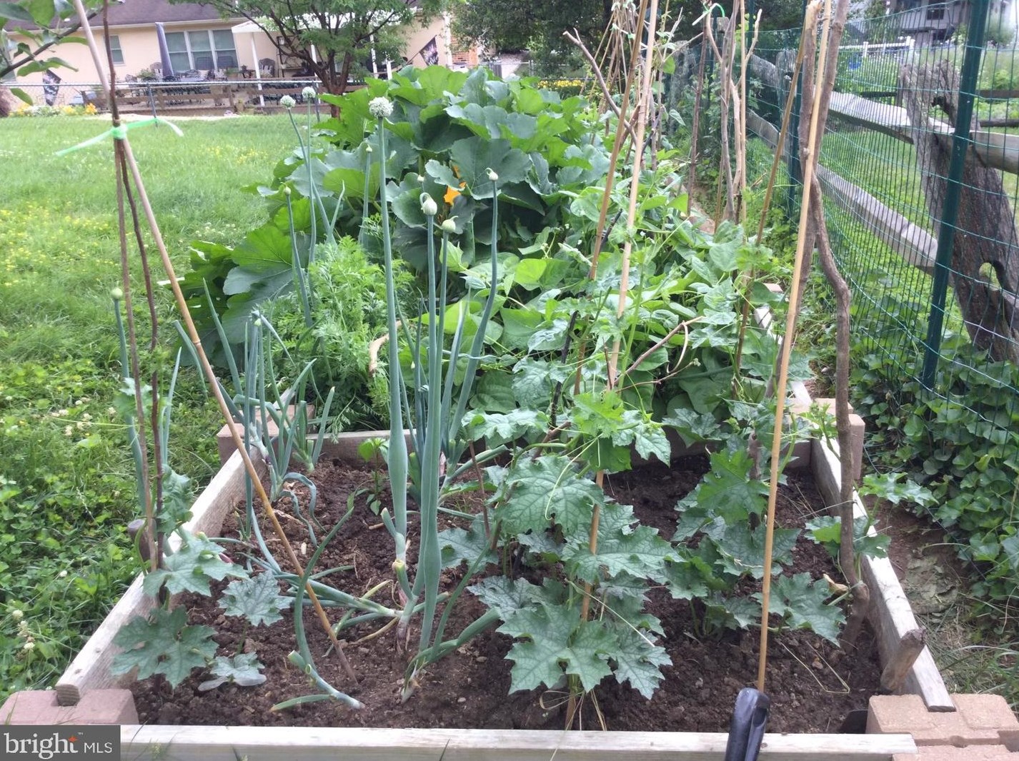 20 Staten Dr, Hockessin DE  19707-1338 exterior