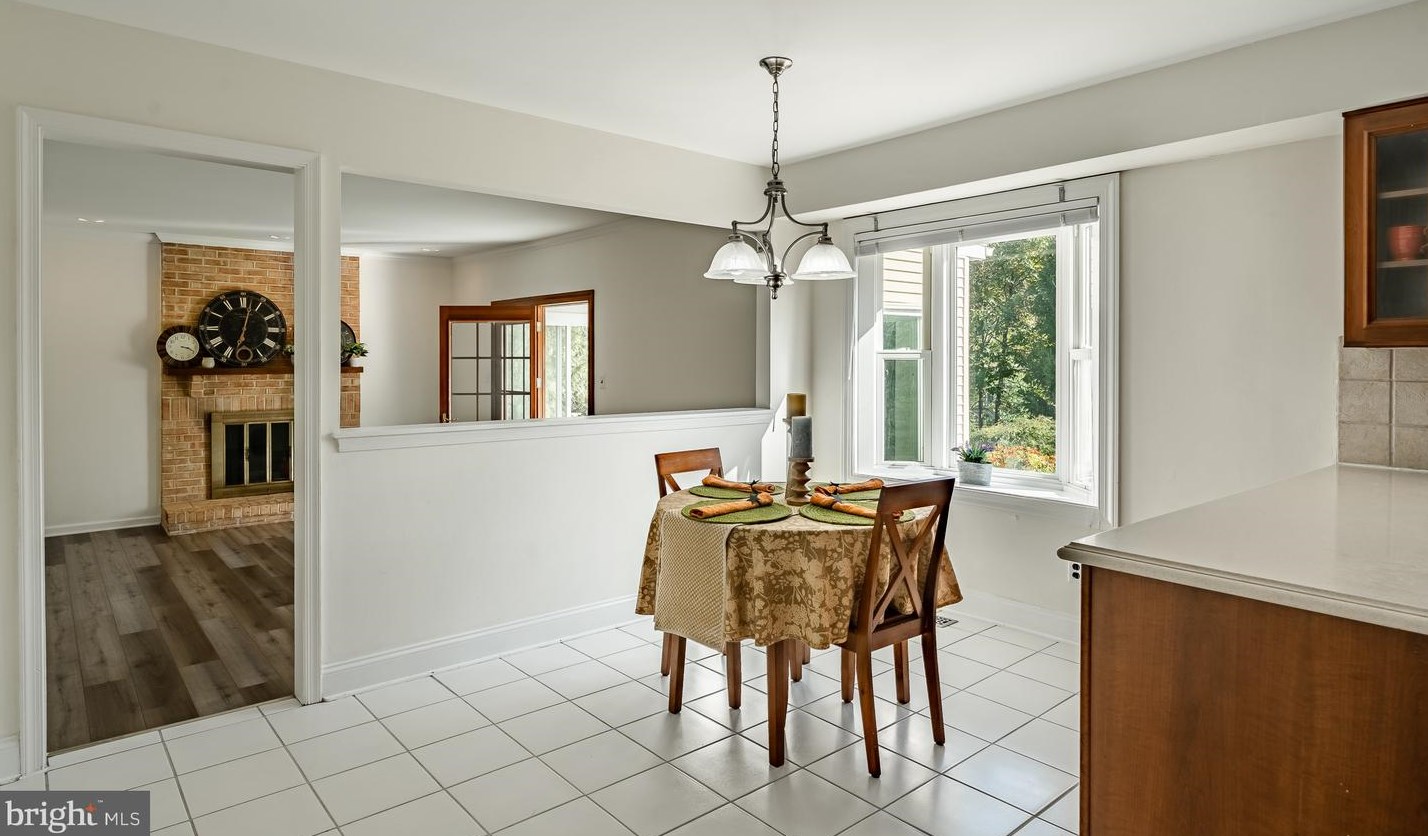 20 Staten Dr, Hockessin DE  19707-1338 exterior