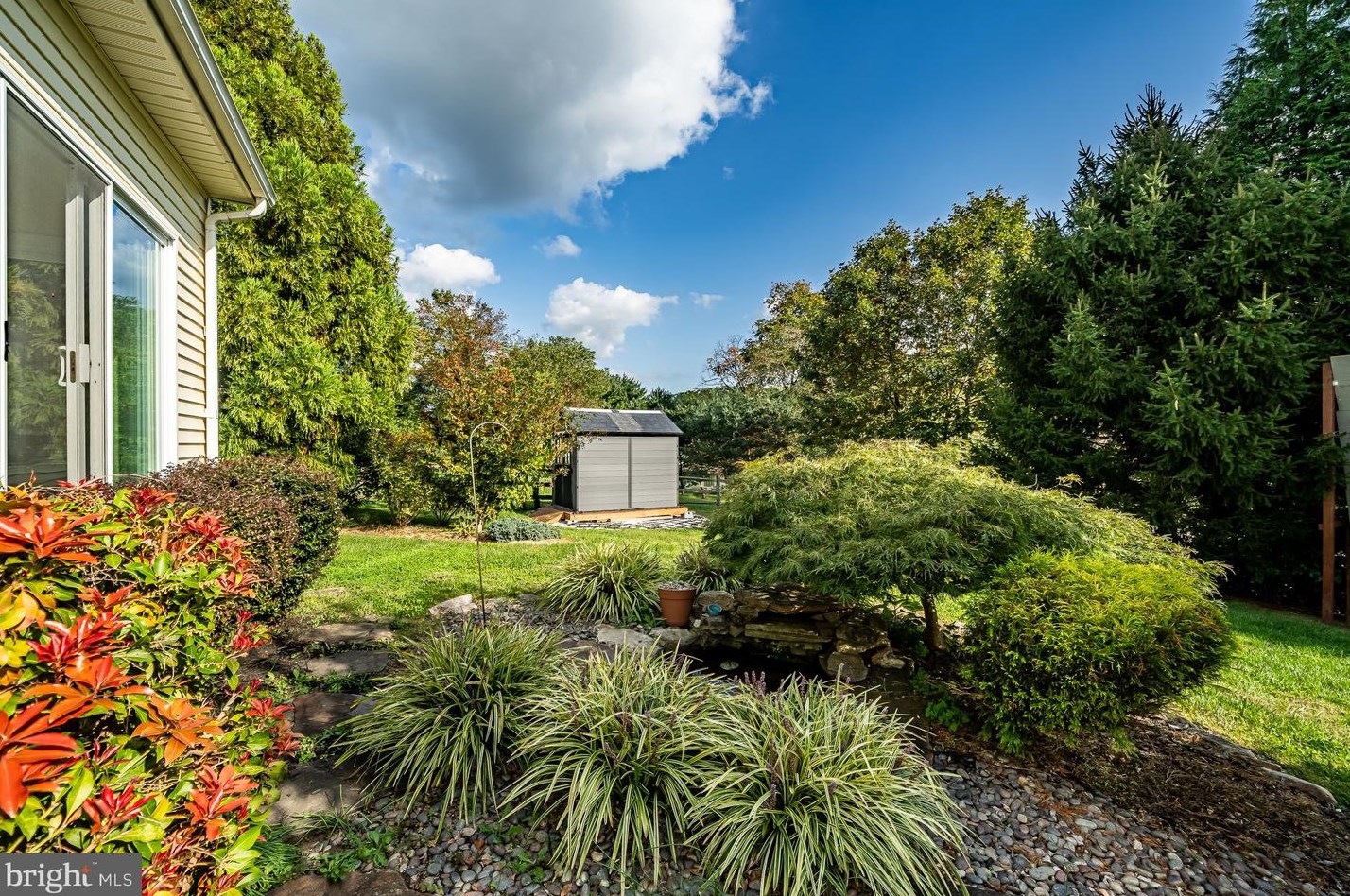 20 Staten Dr, Hockessin DE  19707-1338 exterior