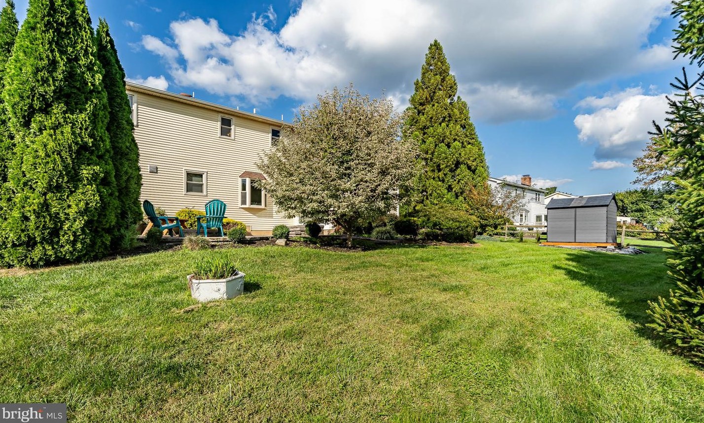 20 Staten Dr, Hockessin DE  19707-1338 exterior