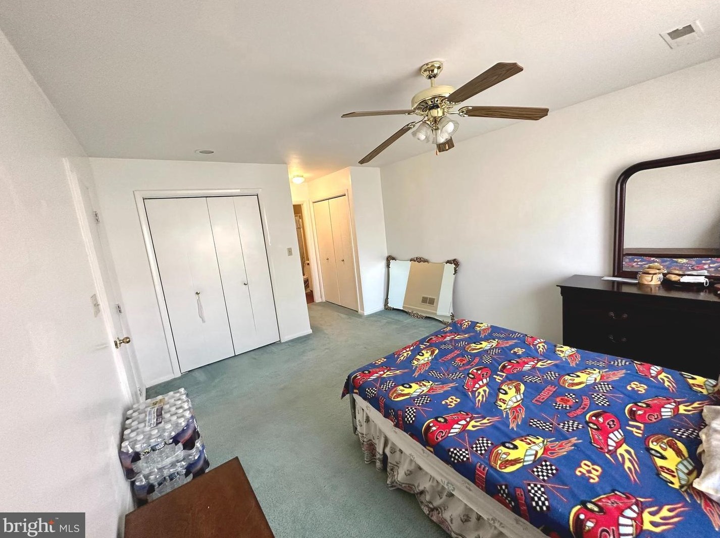 174 Melodic Dr, Newark DE 19713-1910 exterior