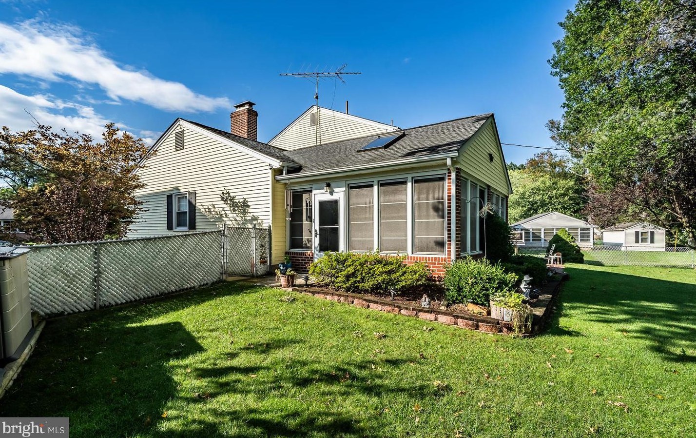 7 Kitty Ln, Newark DE 19713-2357 exterior