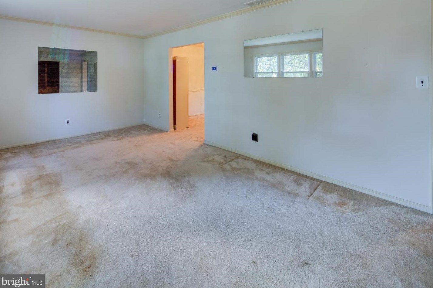 906 Devon Dr, Newark DE 19711-7739 exterior