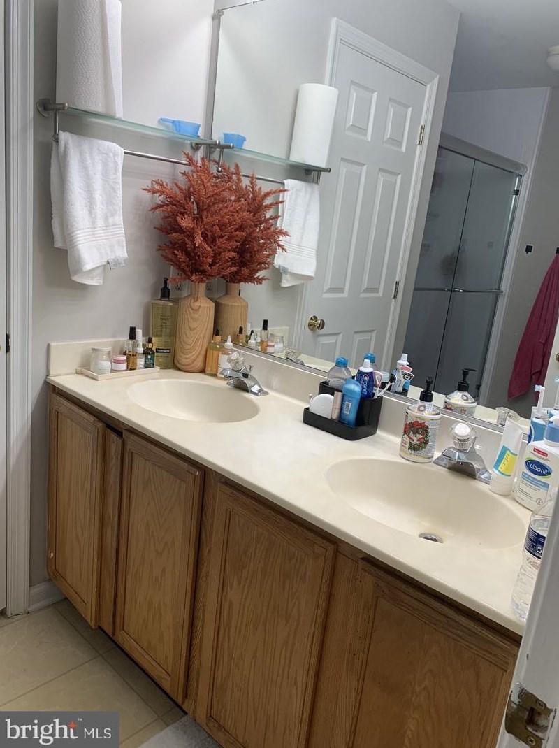 140 Darling St, Newark DE  19702-3759 exterior