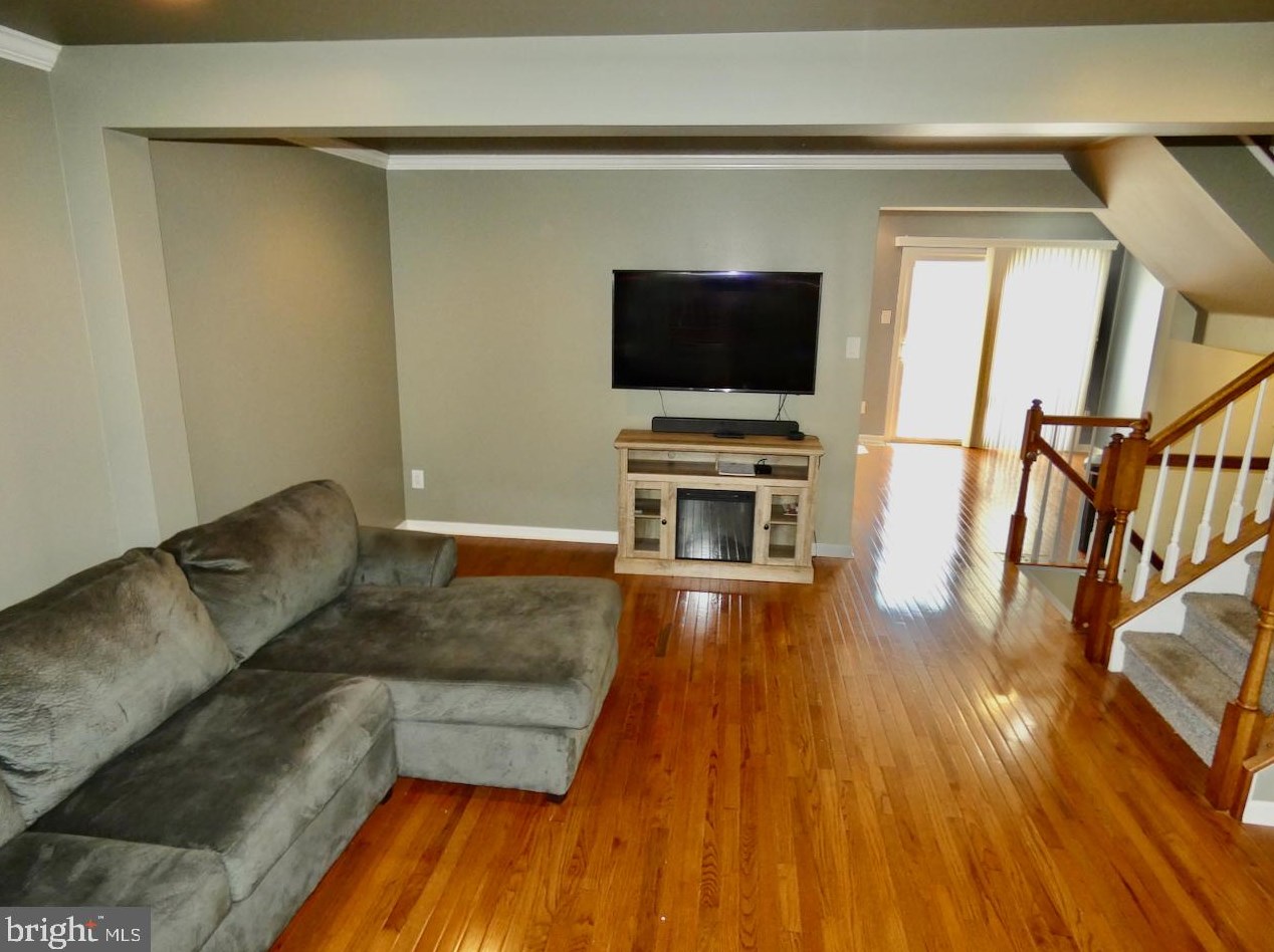 9 Christina Pl, Newark DE  19702-2967 exterior