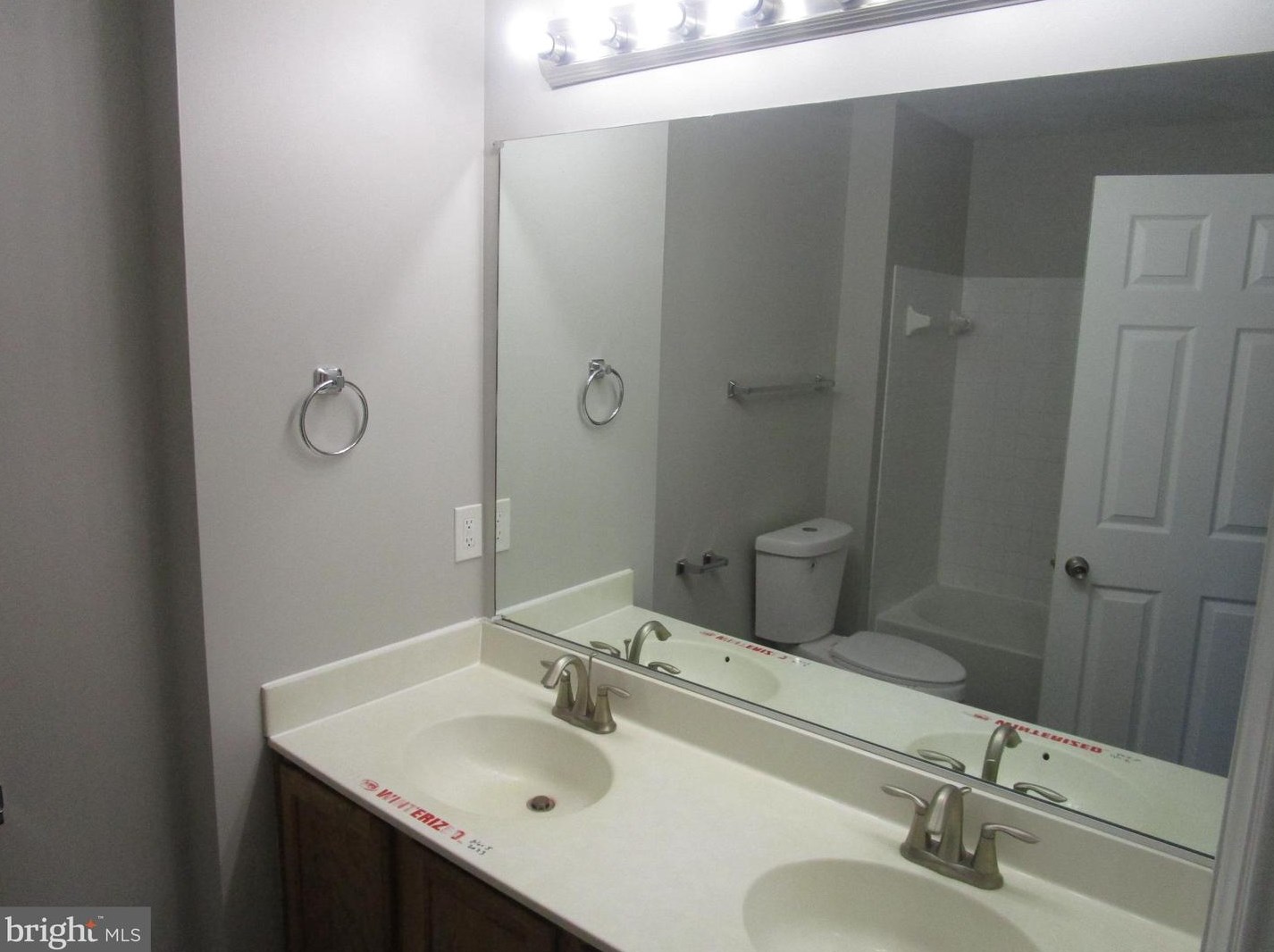 194 Darling St, Newark DE 19702-3763 exterior