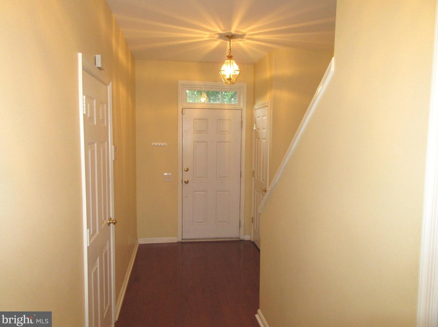 107 Creekmont Ct, Newark DE  19702-3771 exterior