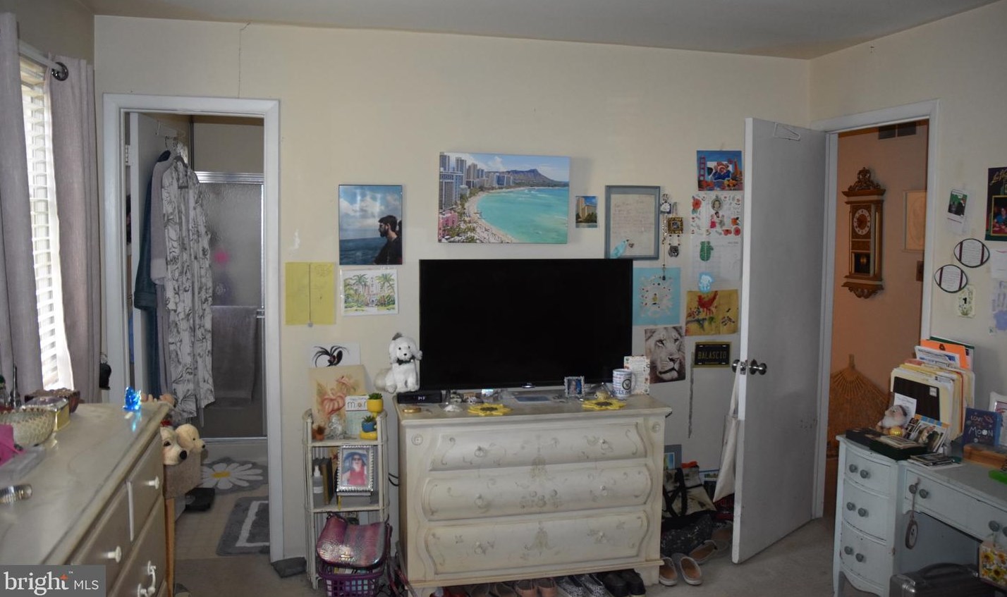 436 Hanna Dr, Newark DE exterior