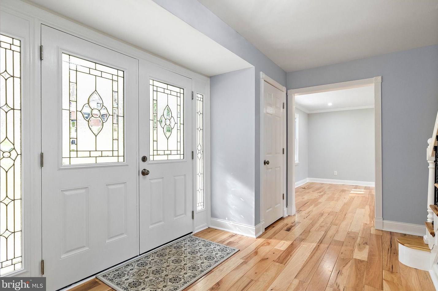 312 Dove Dr, Newark DE  19713-1212 exterior