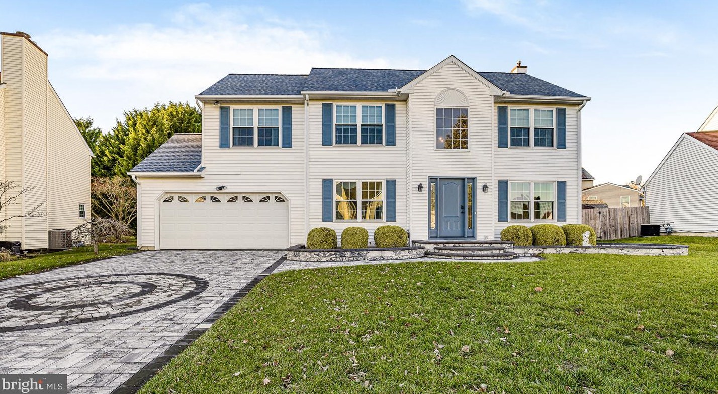 533 Mason Dr, New Castle DE  19720-7681 exterior