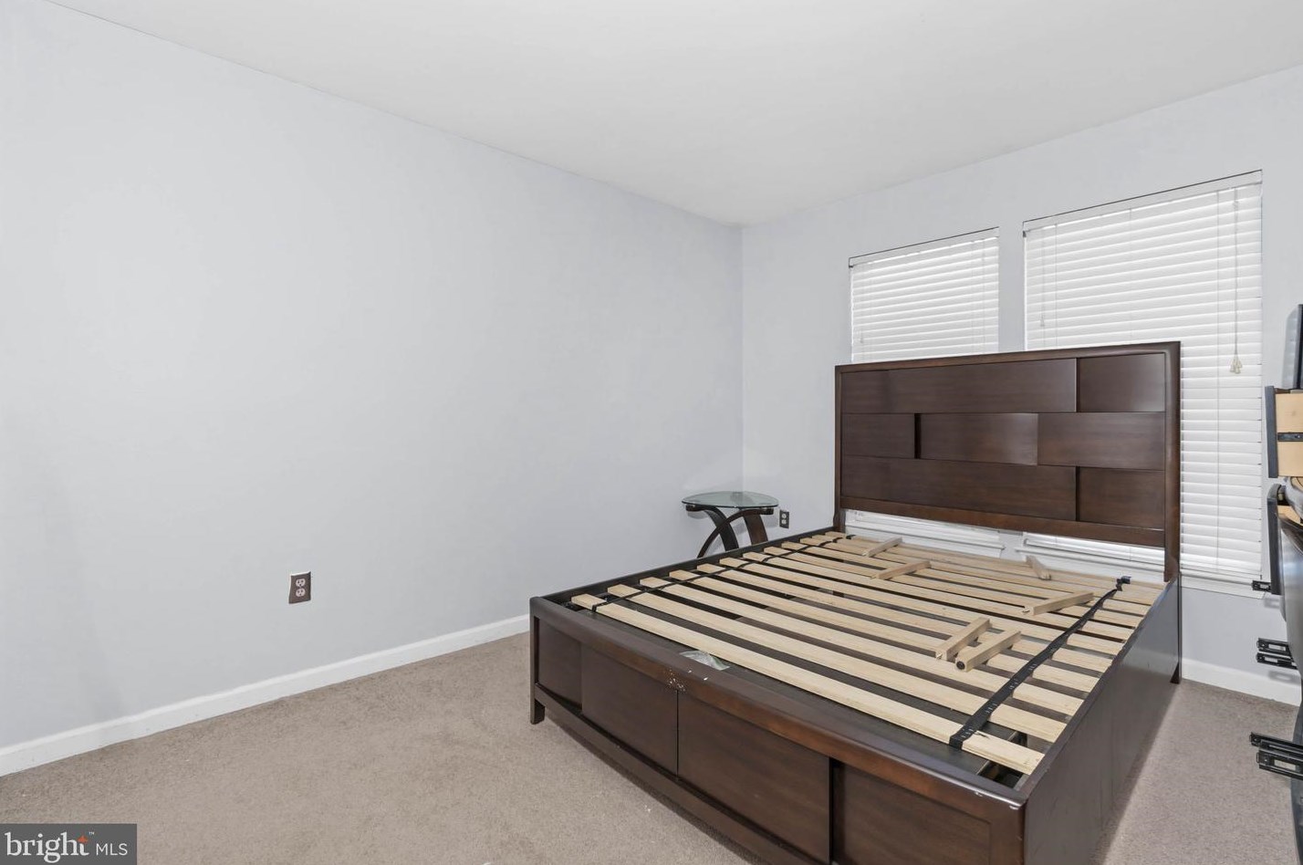 2 Sussex Pl, New Castle DE  19720-8801 exterior