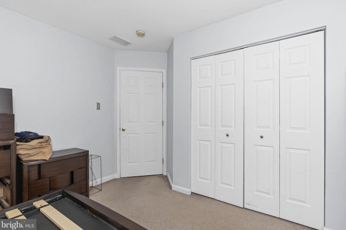 2 Sussex Pl, New Castle DE  19720-8801 exterior