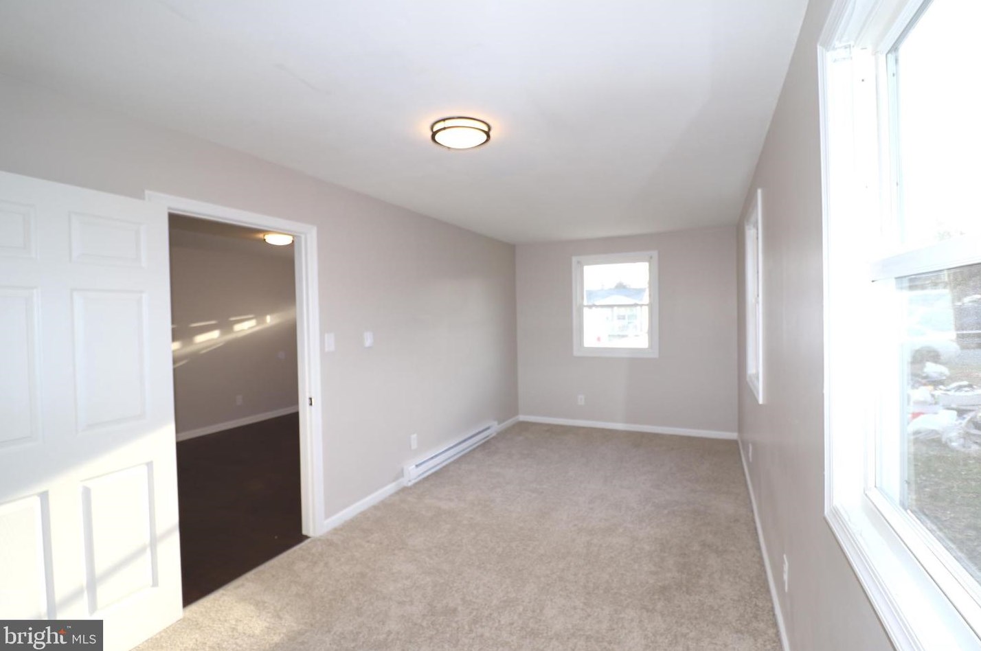 28 Chelwynne Rd, New Castle DE 19720-3516 exterior