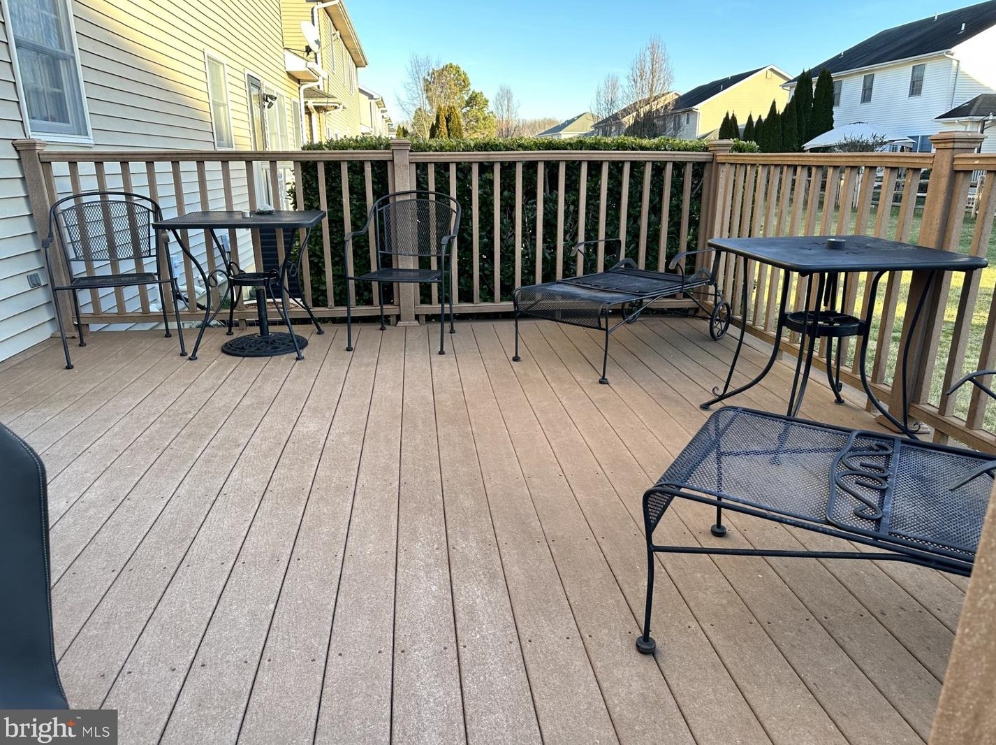 27 Dynasty Dr, Bear DE  19701-4011 exterior