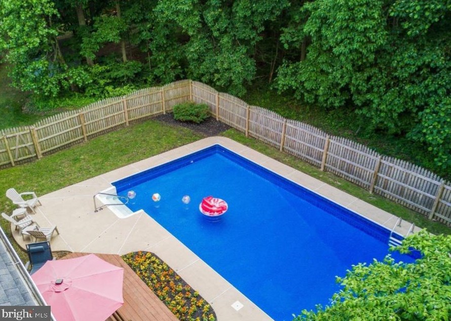 230 Forrestal Dr, Bear DE  19701-1668 exterior