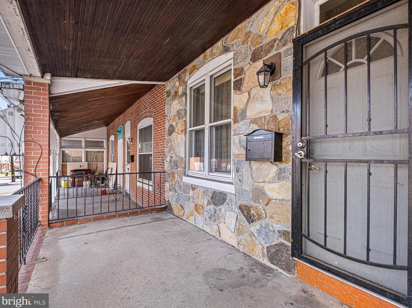 20 6th Ave, Wilmington DE  19805-4710 exterior