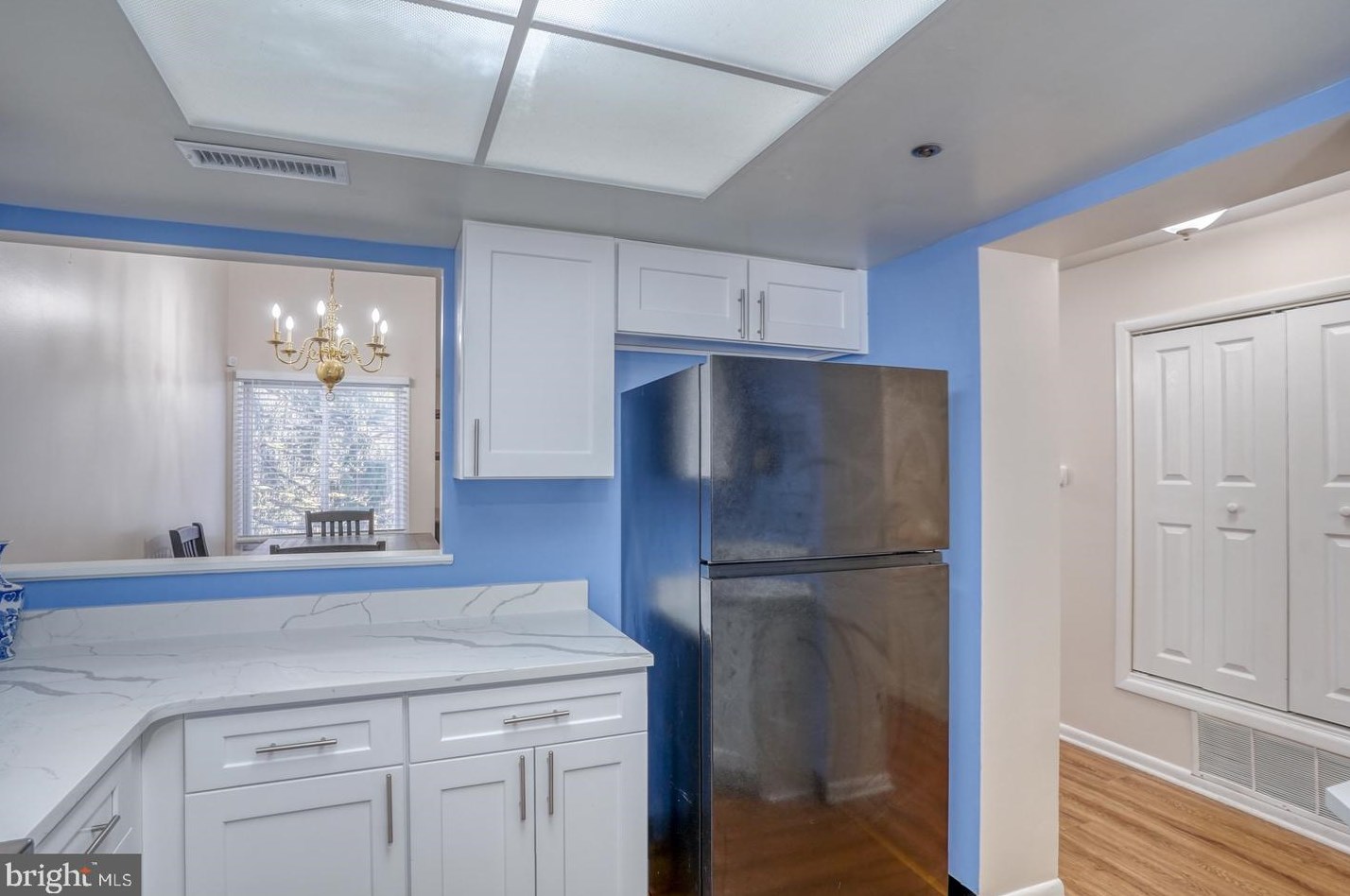 2308 Creekside Dr, Newark DE 19711-6741 exterior