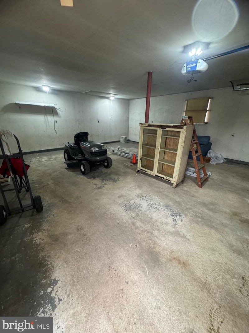 1200 Milltown Rd, Wilmington DE  19808-3004 exterior