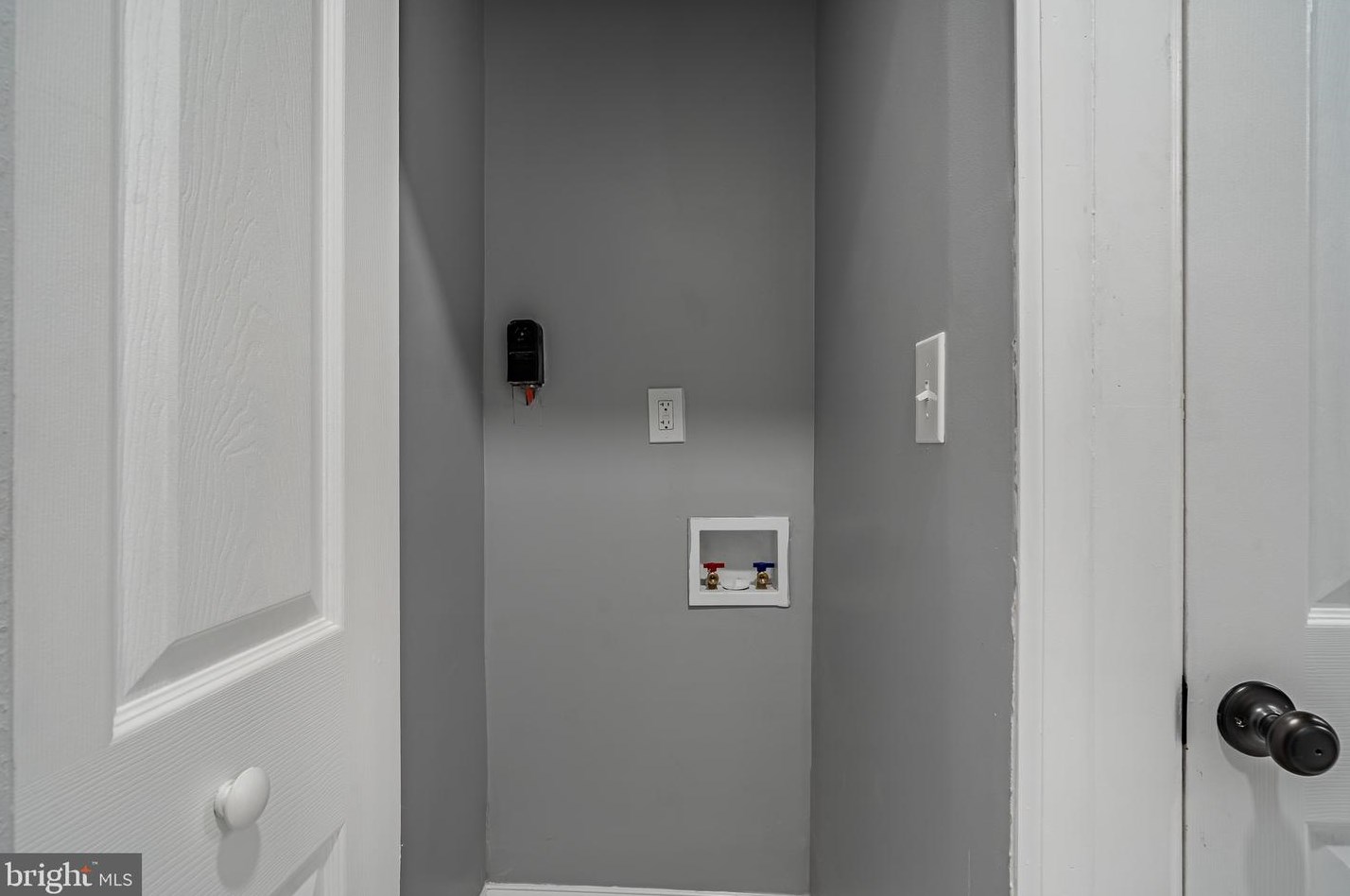 409 24th St, Wilmington DE  19802-3402 exterior