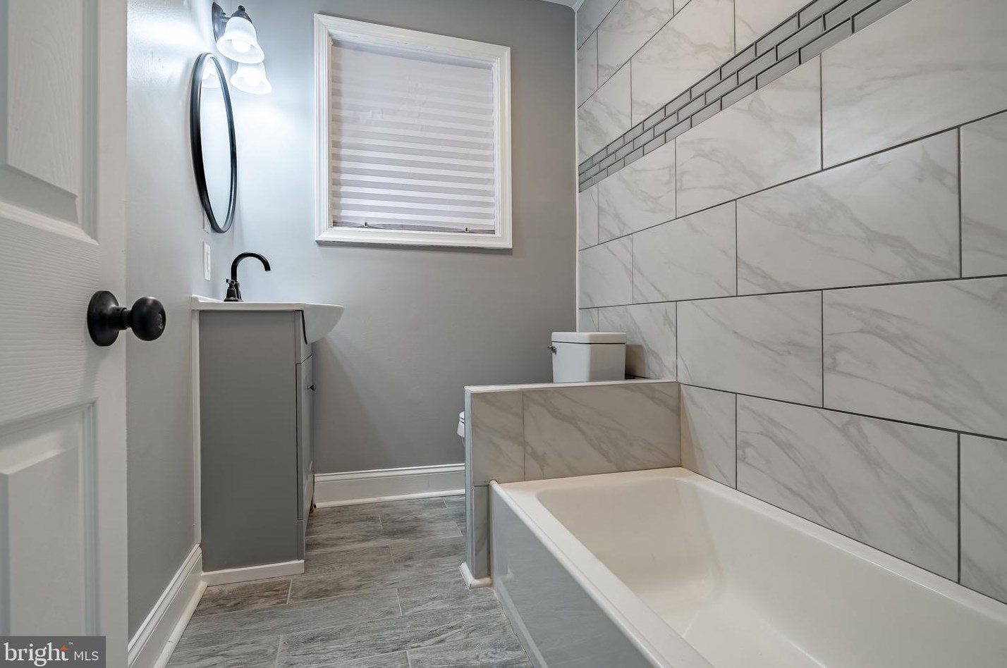 409 24th St, Wilmington DE  19802-3402 exterior