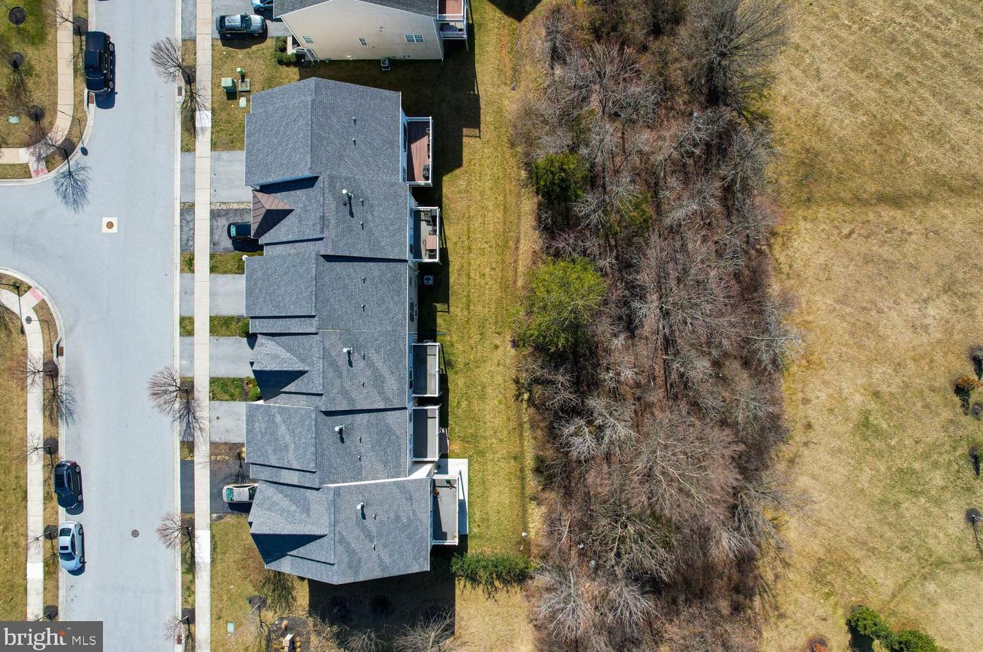 306 Wilkinson Dr, Newark DE 19702-6703 exterior