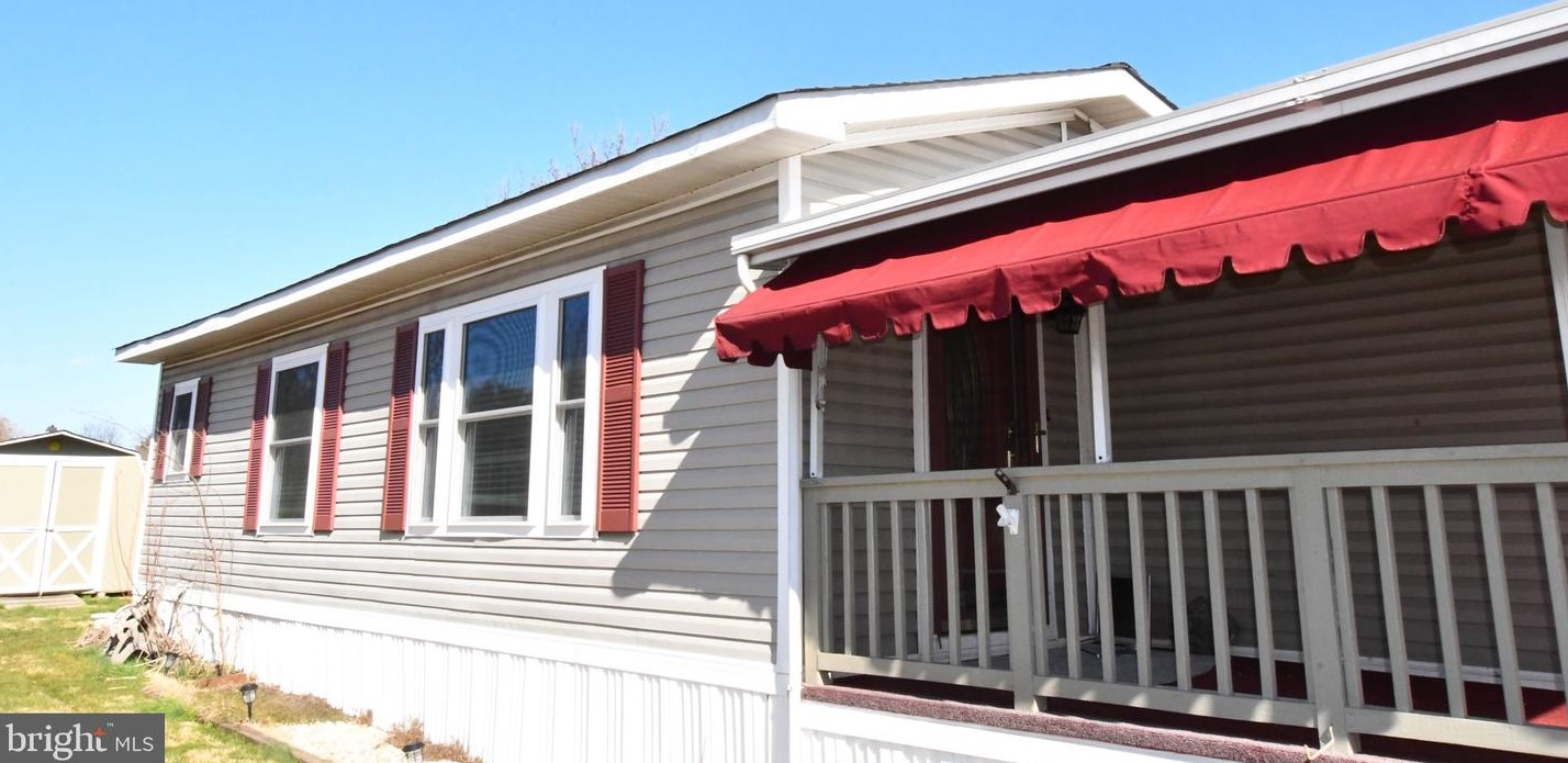 1041 11th Ave, Wilmington DE  19808-4970 exterior