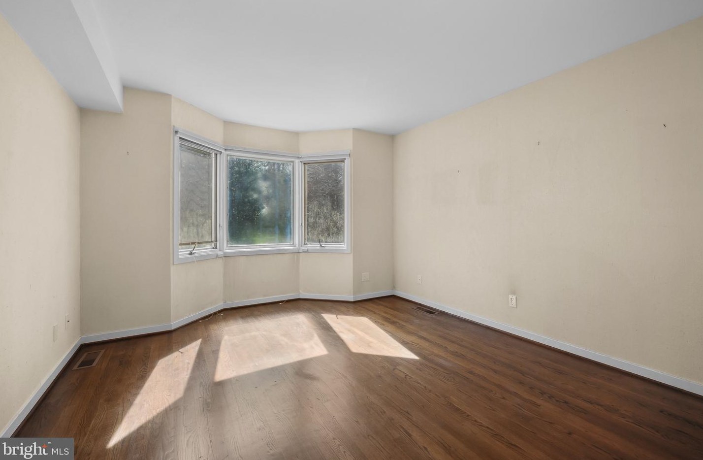 4002 Springfield Ln, Wilmington DE  19807-2251 exterior