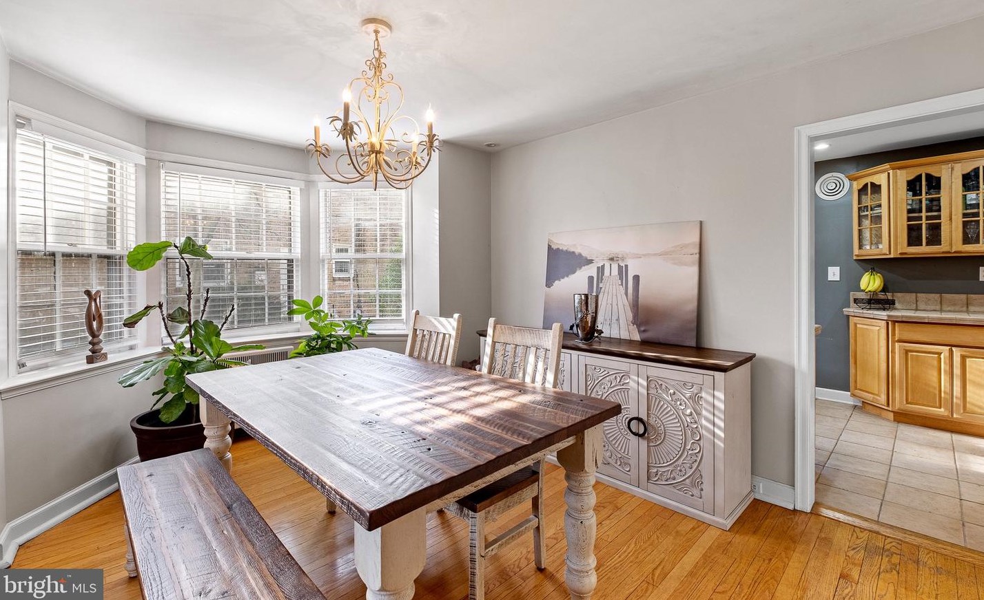 402 Irving Dr, Wilmington DE  19802-1218 exterior