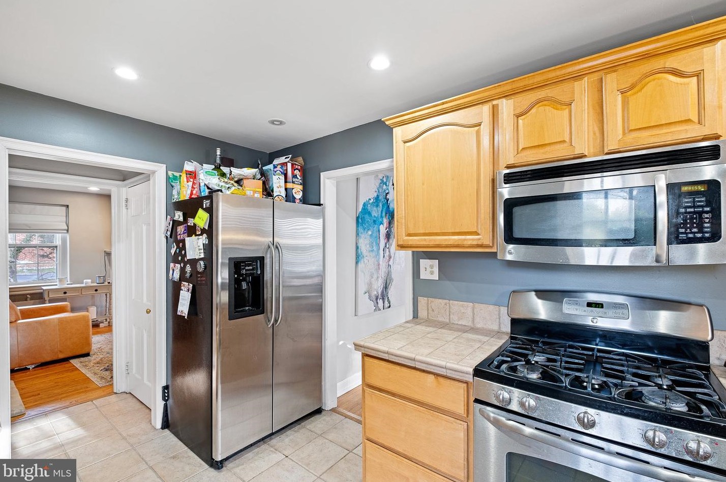 402 Irving Dr, Wilmington DE  19802-1218 exterior