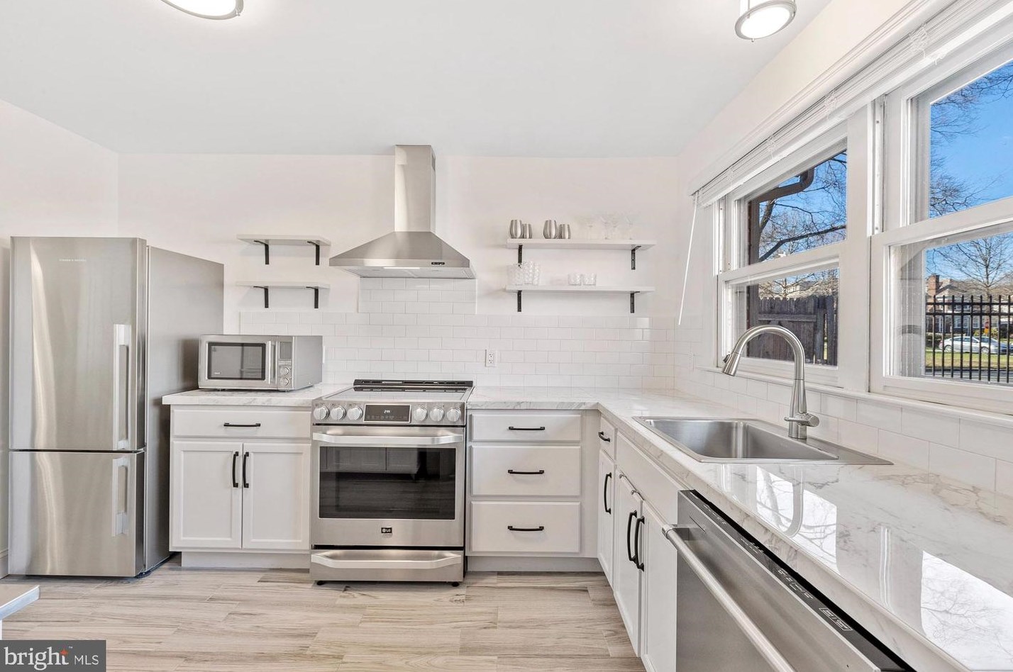 900 Bancroft Pkwy, Wilmington DE  19805-2642 exterior