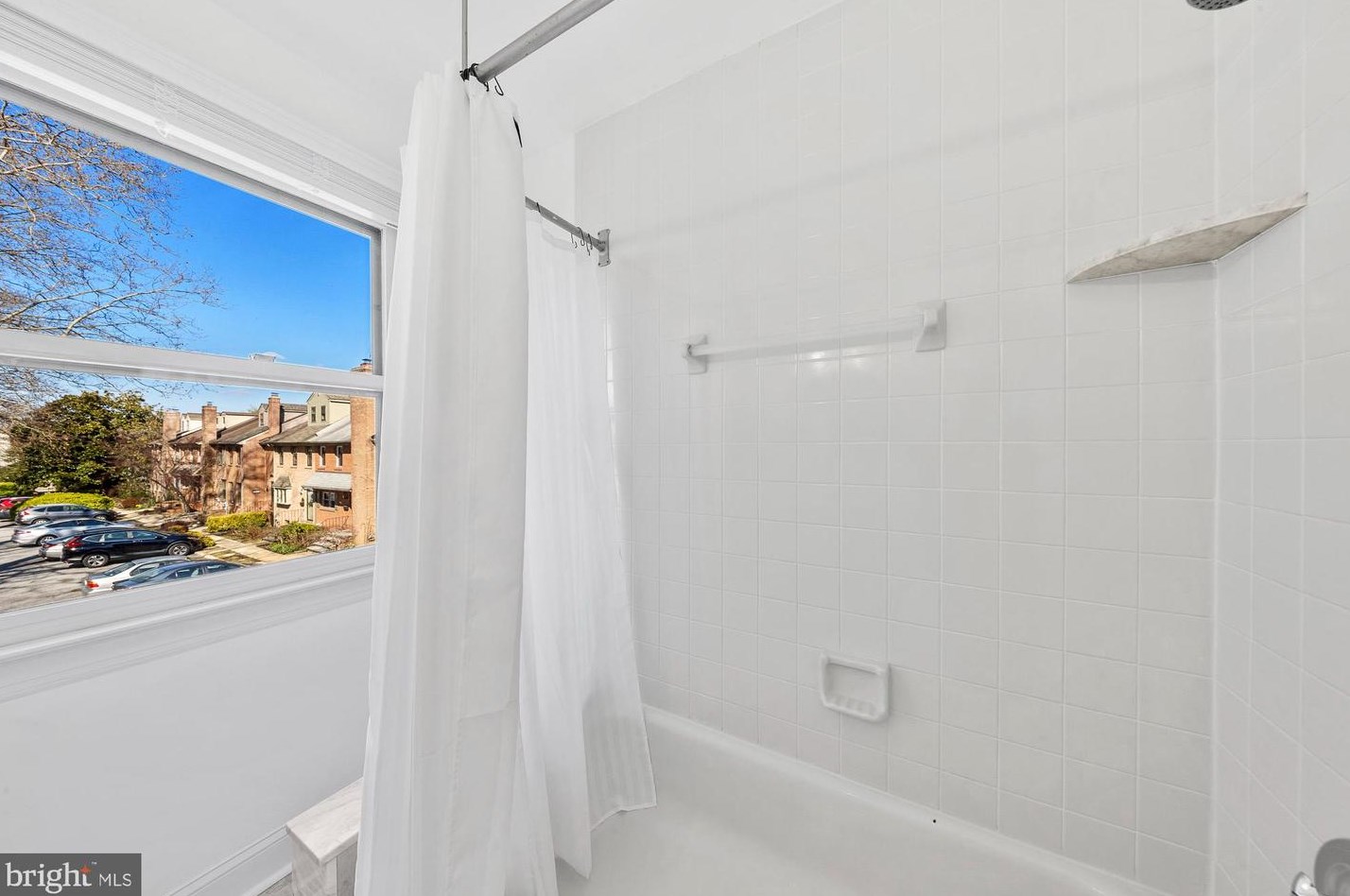 900 Bancroft Pkwy, Wilmington DE  19805-2642 exterior