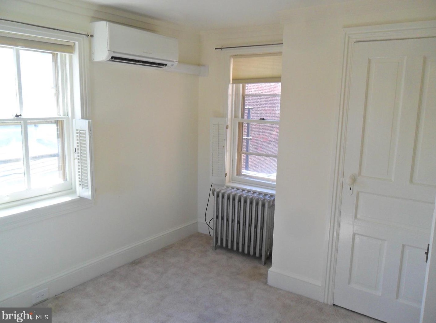 423 Delaware St, New Castle DE  19720-5039 exterior