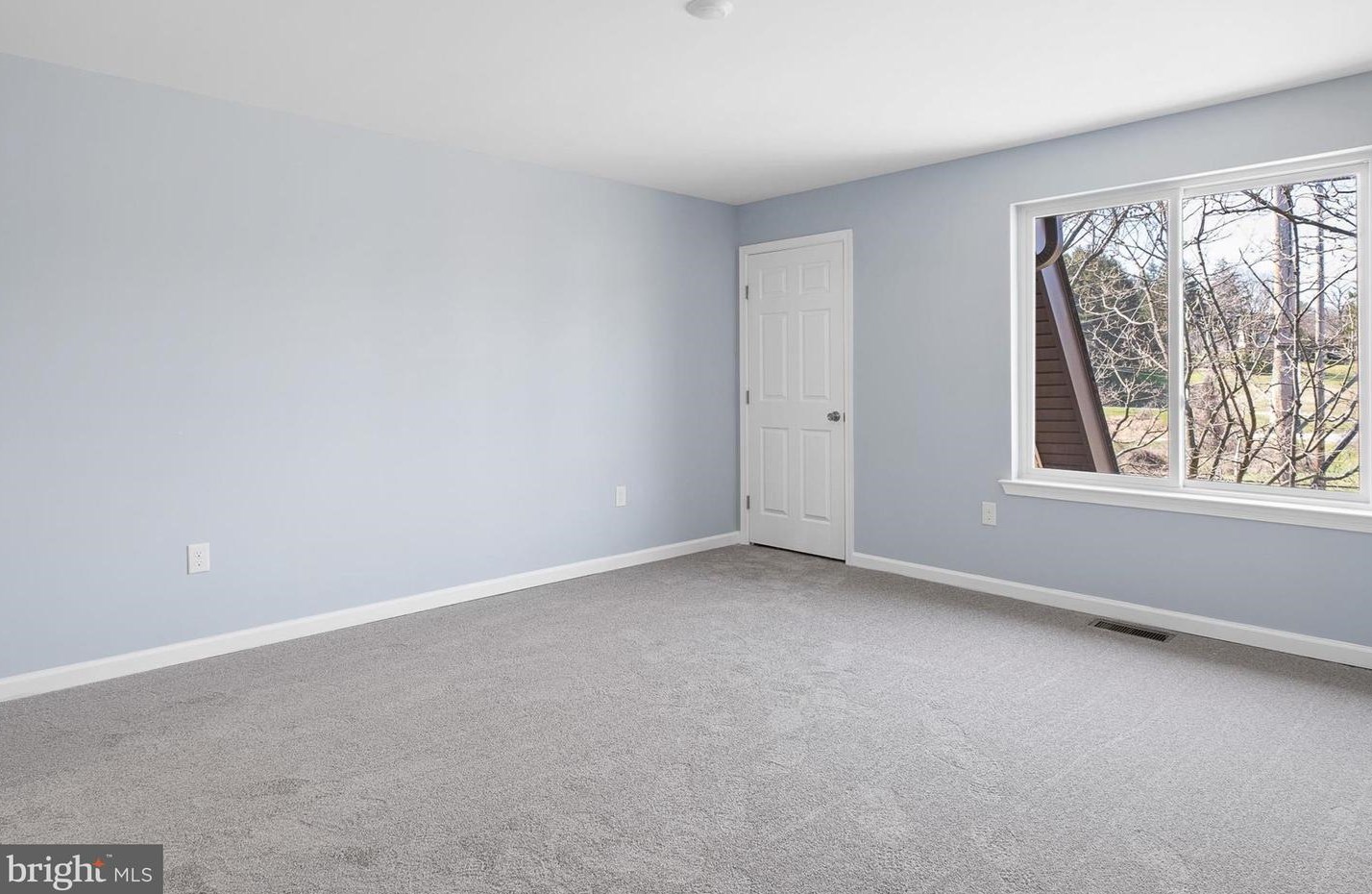 5054 Brigantine Ct, Wilmington DE  19808-1820 exterior