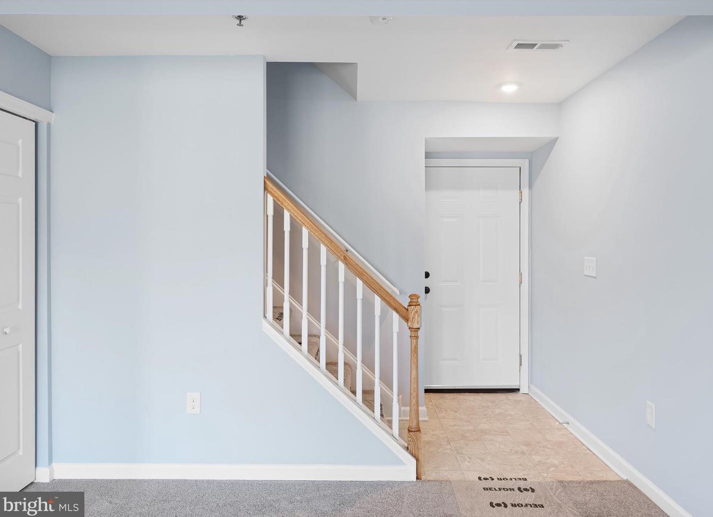 5054 Brigantine Ct, Wilmington DE  19808-1820 exterior