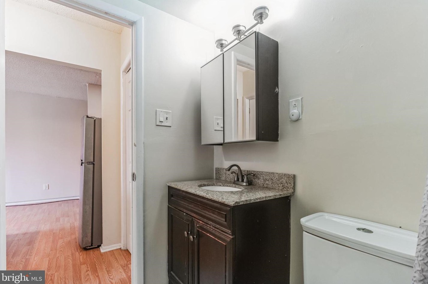 27206 Valley Run Dr, Wilmington DE  19810-1934 exterior