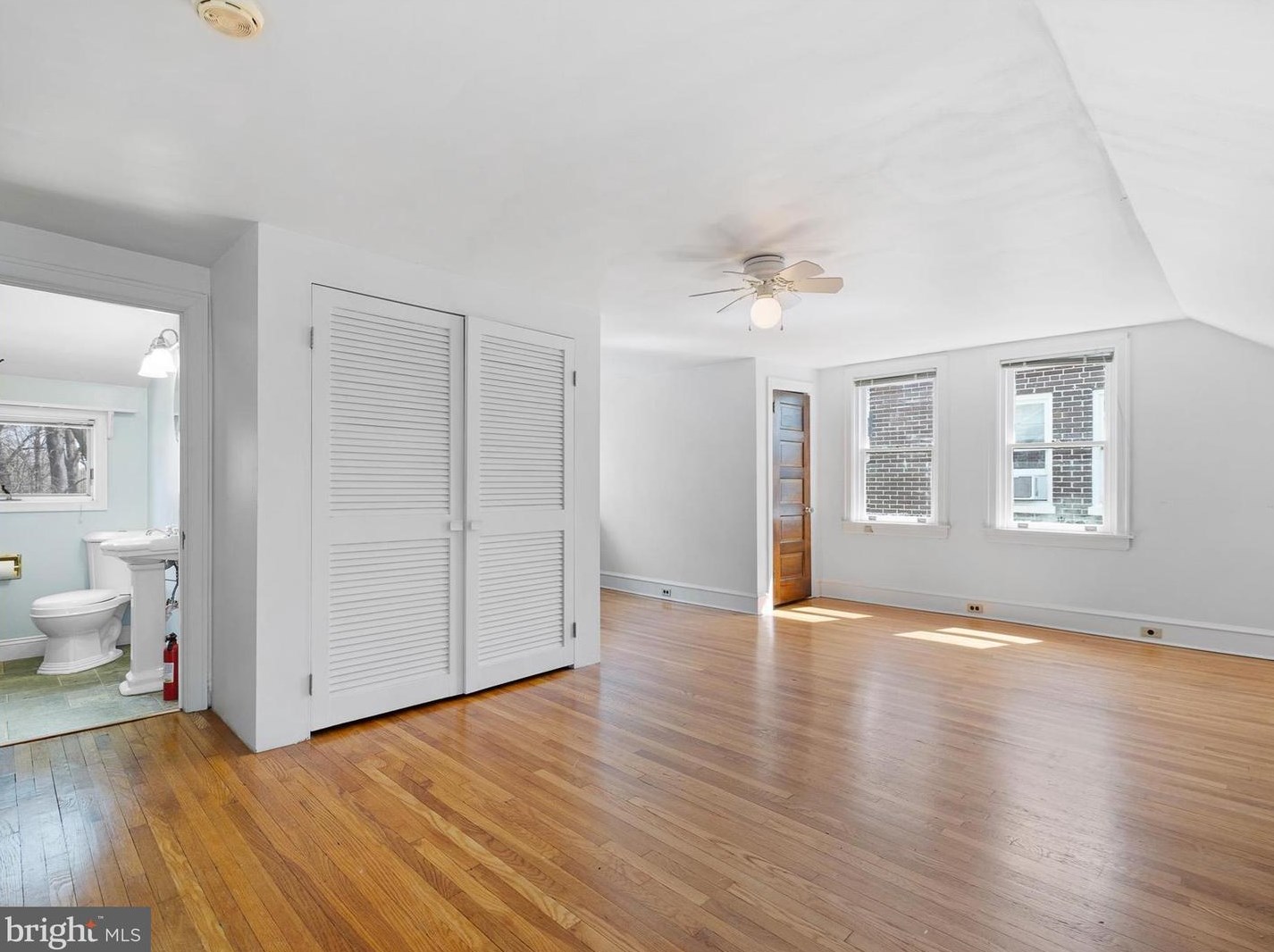 1408 Lovering Ave, Wilmington DE  19806-3018 exterior