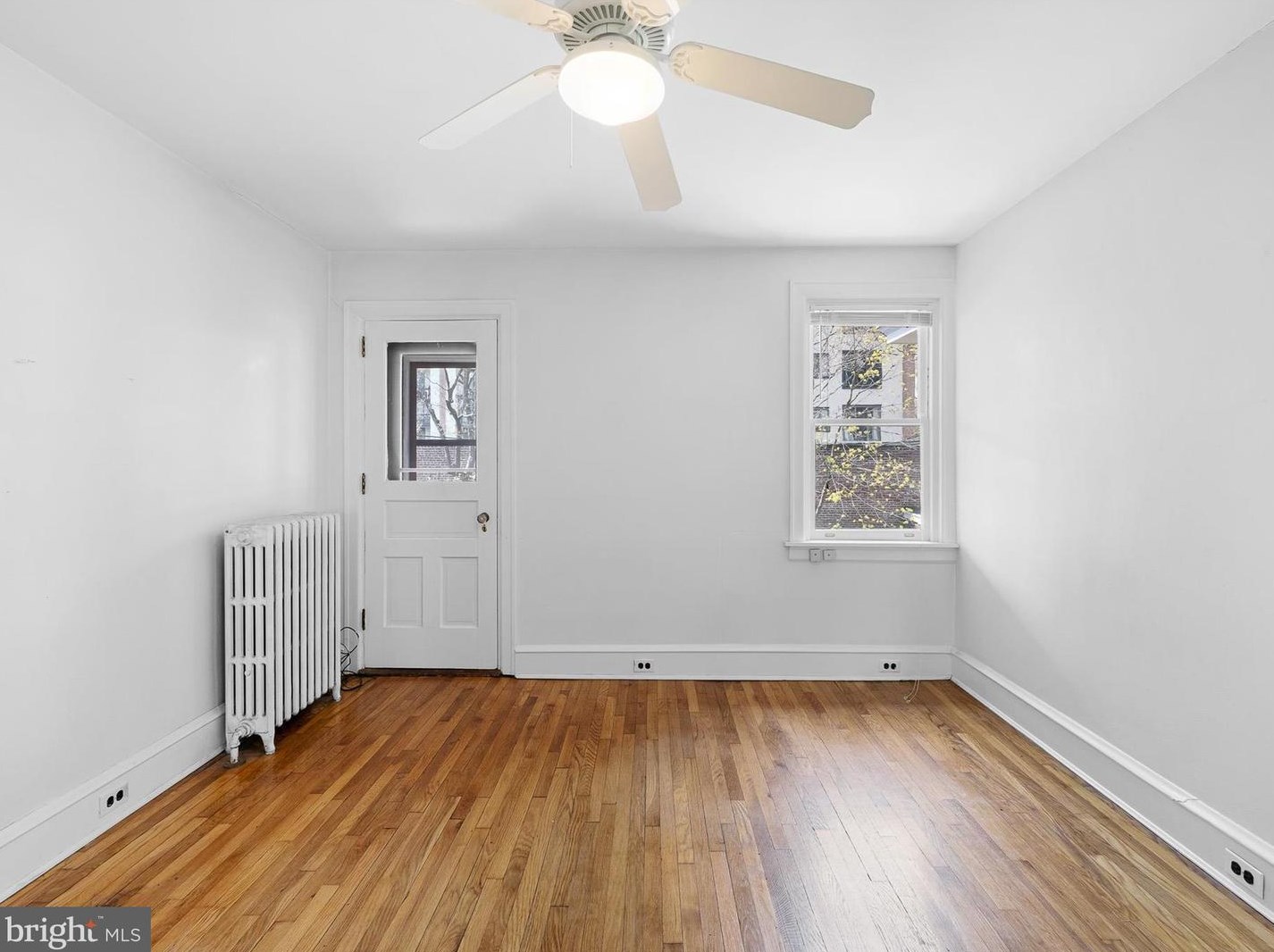 1408 Lovering Ave, Wilmington DE  19806-3018 exterior