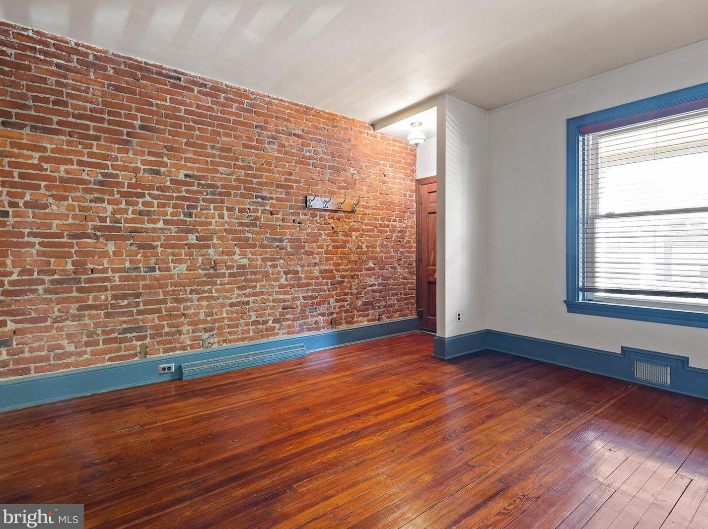 1616 16th St, Wilmington DE  19806-4026 exterior