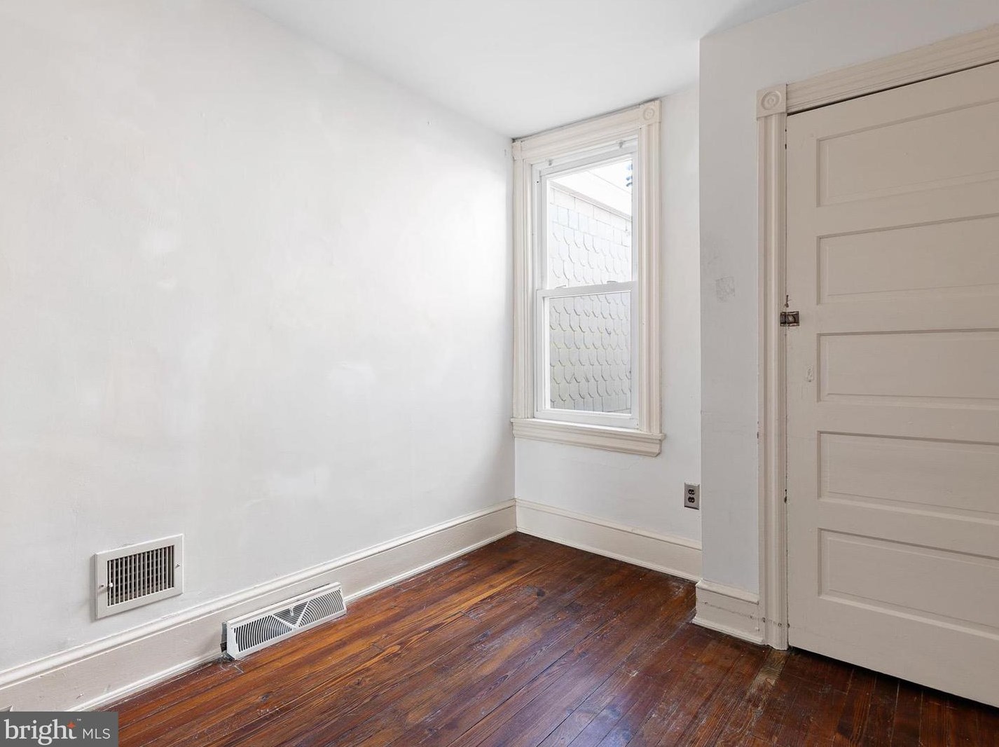 1616 16th St, Wilmington DE  19806-4026 exterior