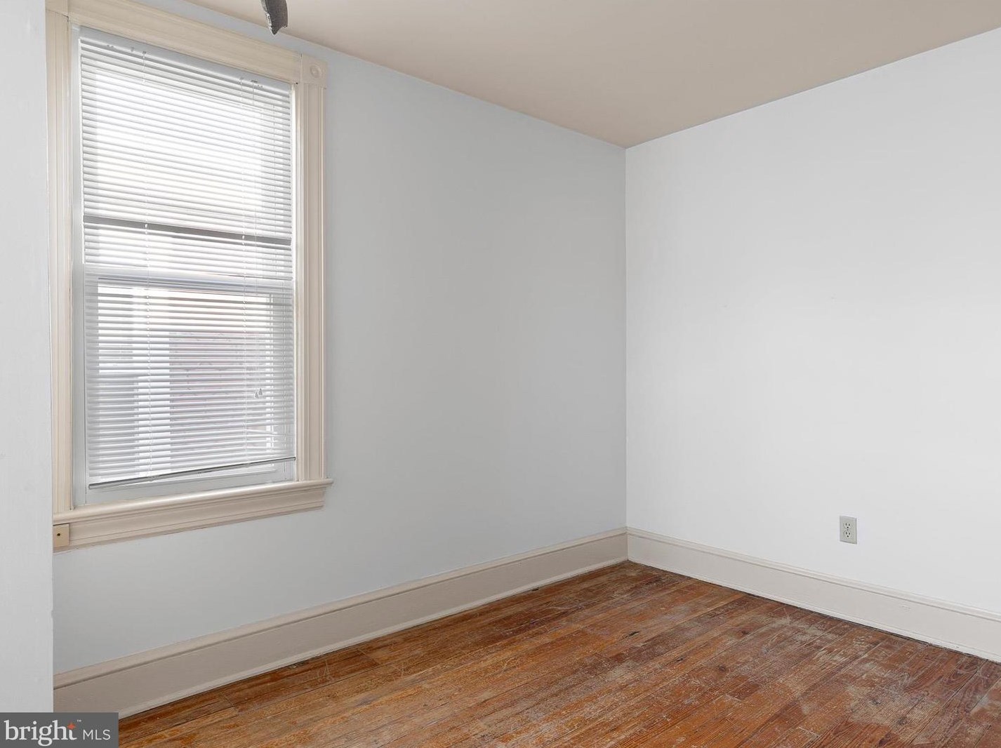 1614 16th St, Wilmington DE  19802-4711 exterior