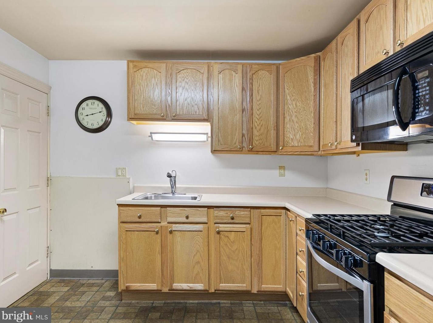 1614 16th St, Wilmington DE  19802-4711 exterior