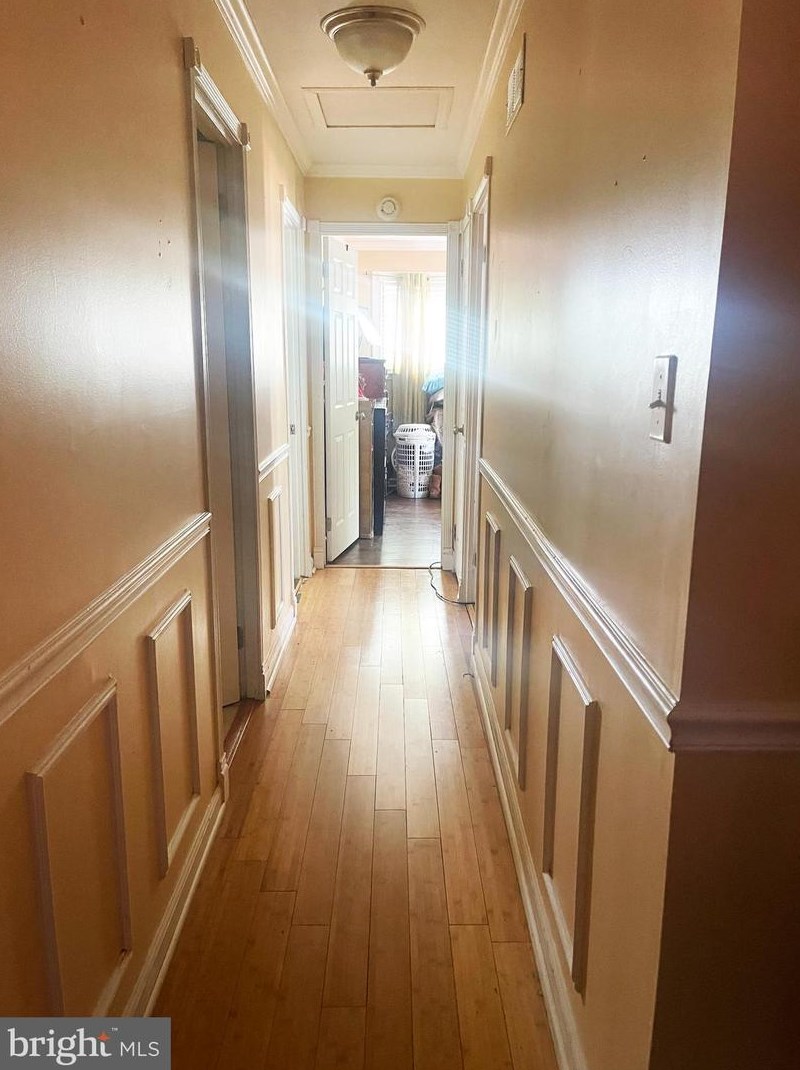 1 Broadleaf Dr, Newark DE 19702-3509 exterior