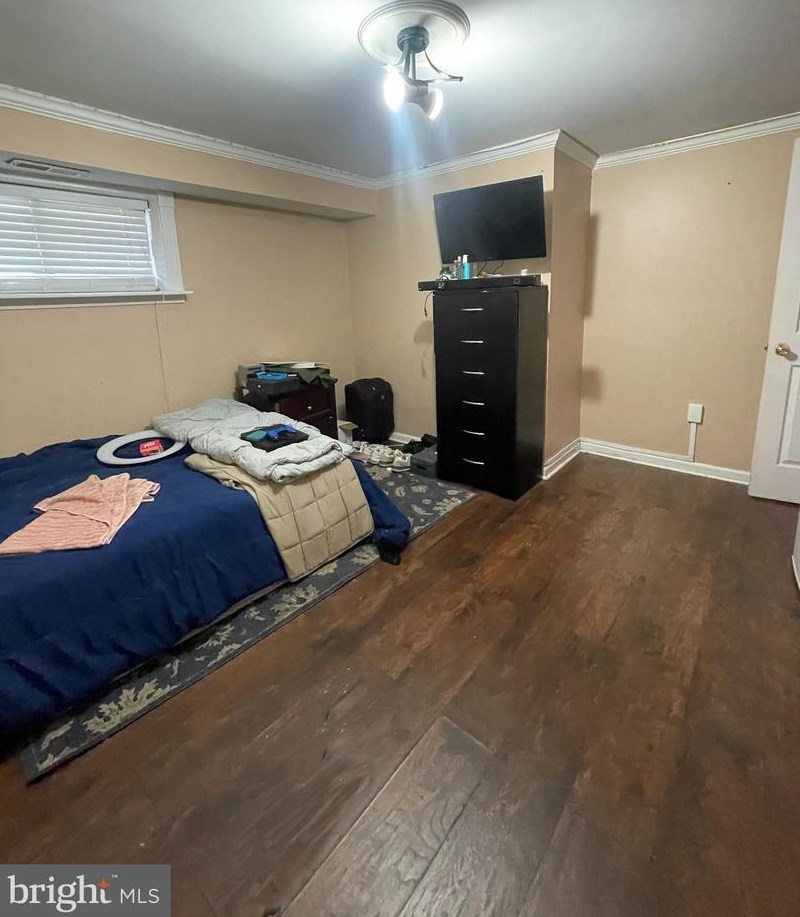 1 Broadleaf Dr, Newark DE 19702-3509 exterior