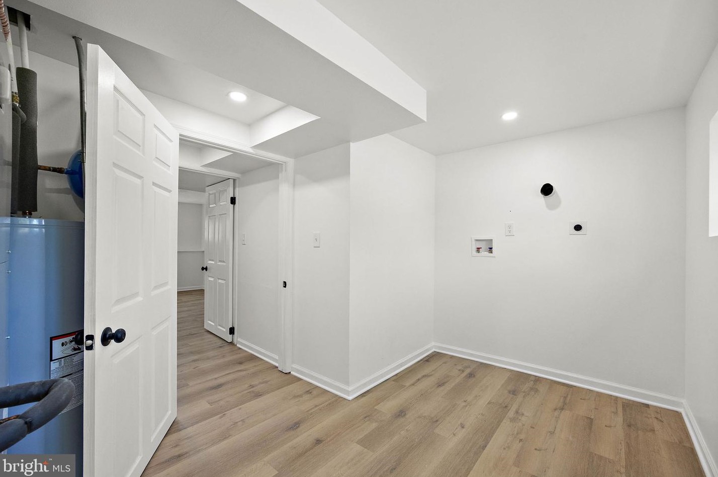 25 Matthews Rd, Newark DE  19713-2554 exterior