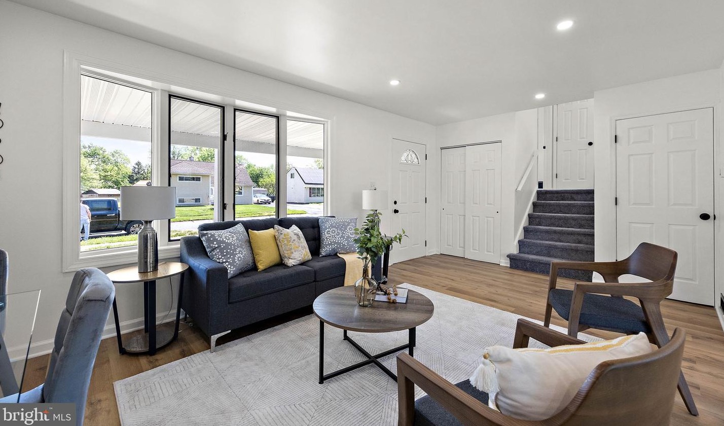 25 Matthews Rd, Newark DE  19713-2554 exterior