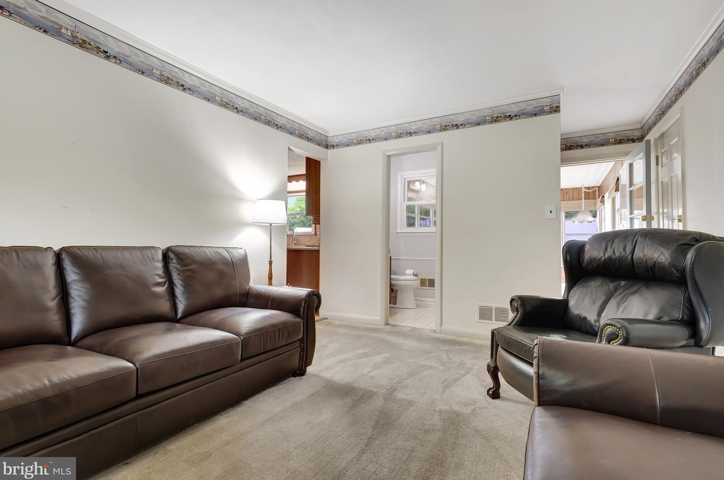 49 Cordele Rd, Newark DE 19711-5610 exterior