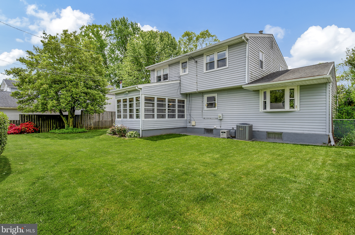 49 Cordele Rd, Newark DE 19711-5610 exterior