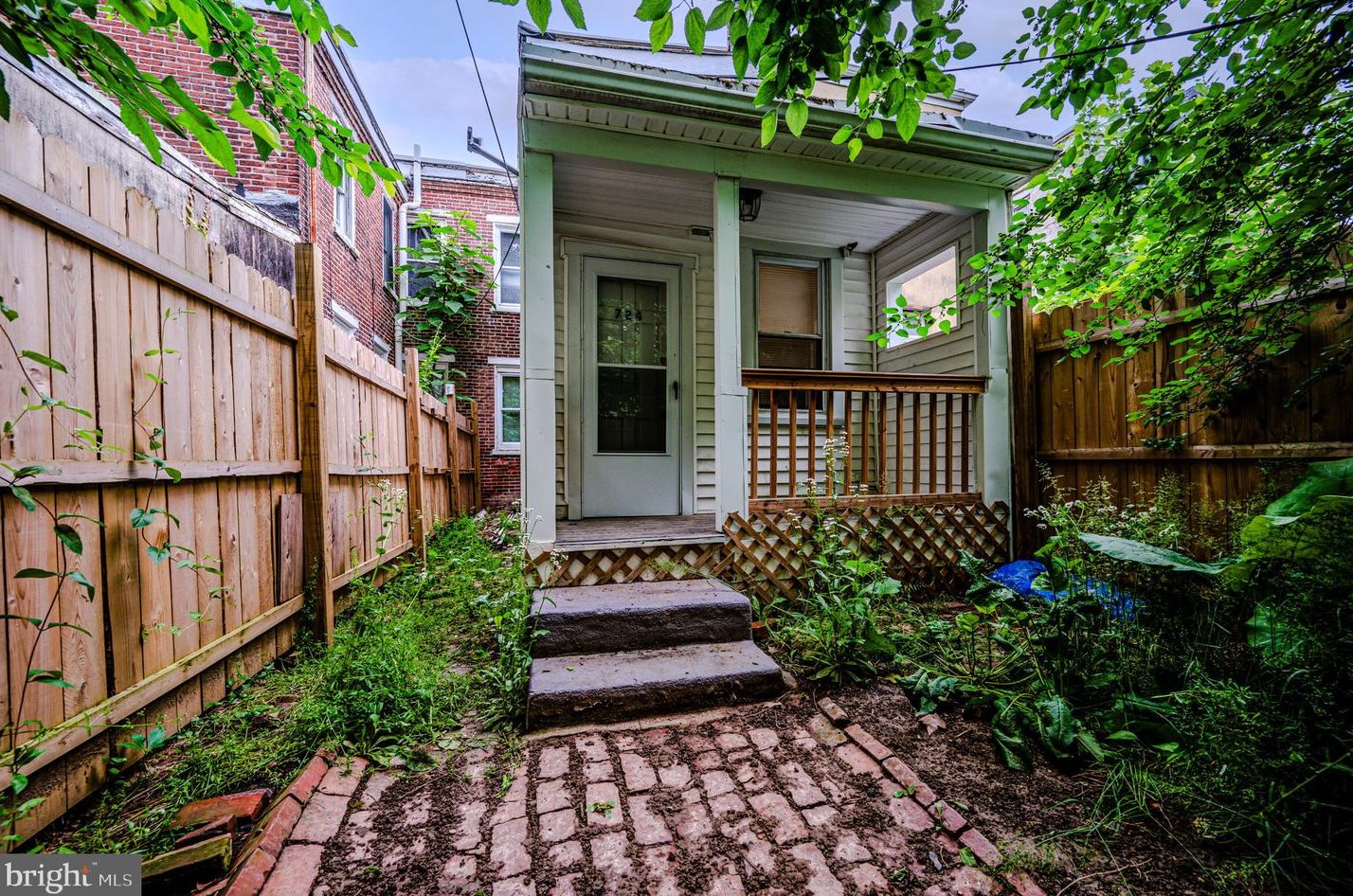 724 Pine St, Wilmington DE  19801-4223 exterior